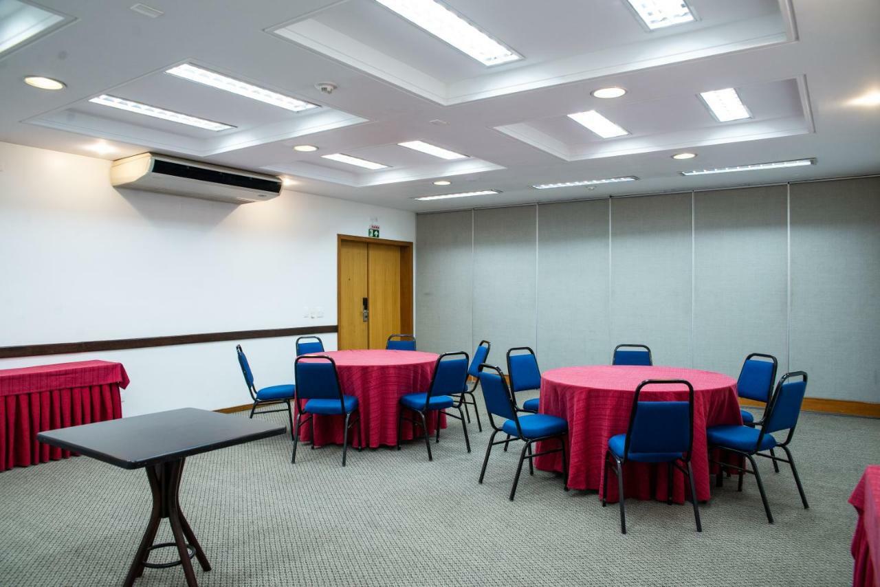 Express Hotel Campo Largo
